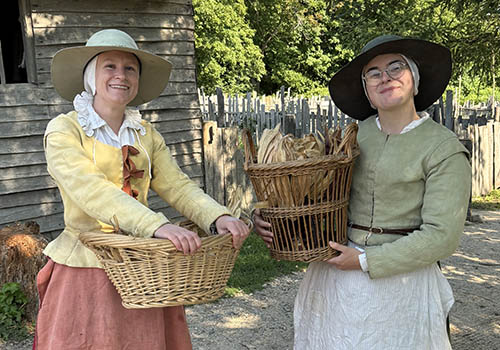 Rhiannon Owen and Taylor Humenay